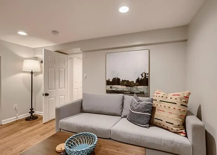 York By Modern Midstay - 3 Blocks To Cheesman #Nyb