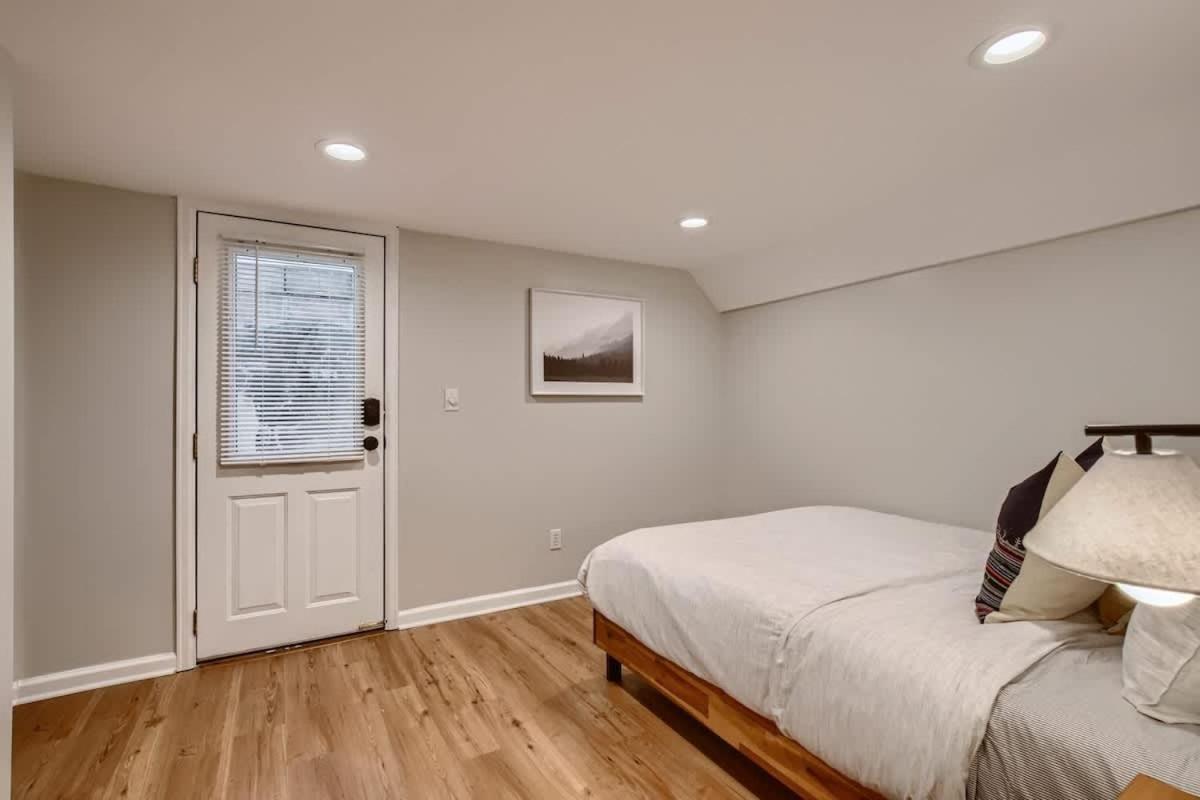 York By Modern Midstay - 3 Blocks To Cheesman #nyb